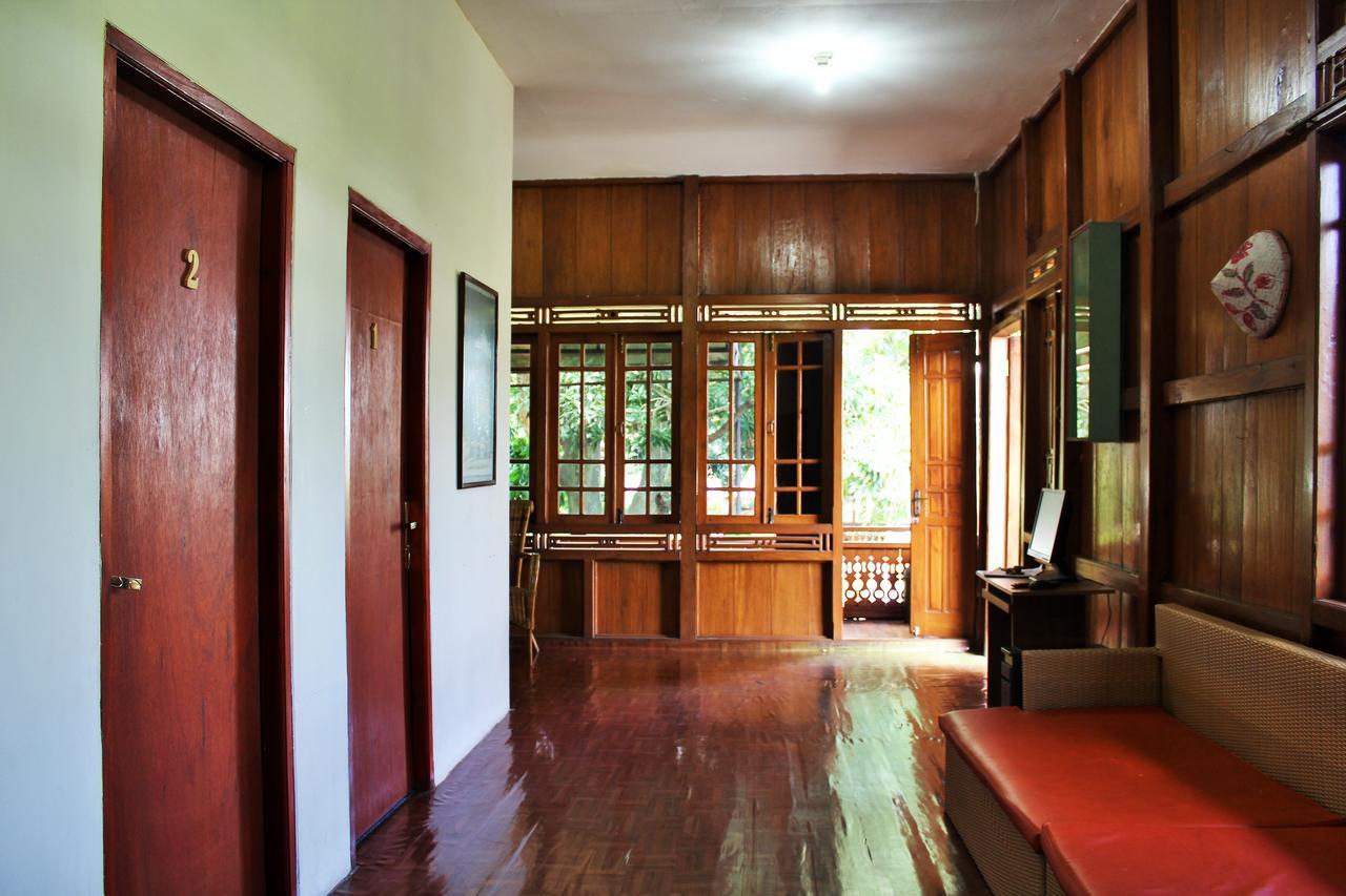 Reddoorz Hostel @ Dago 2 Bandung Exteriér fotografie