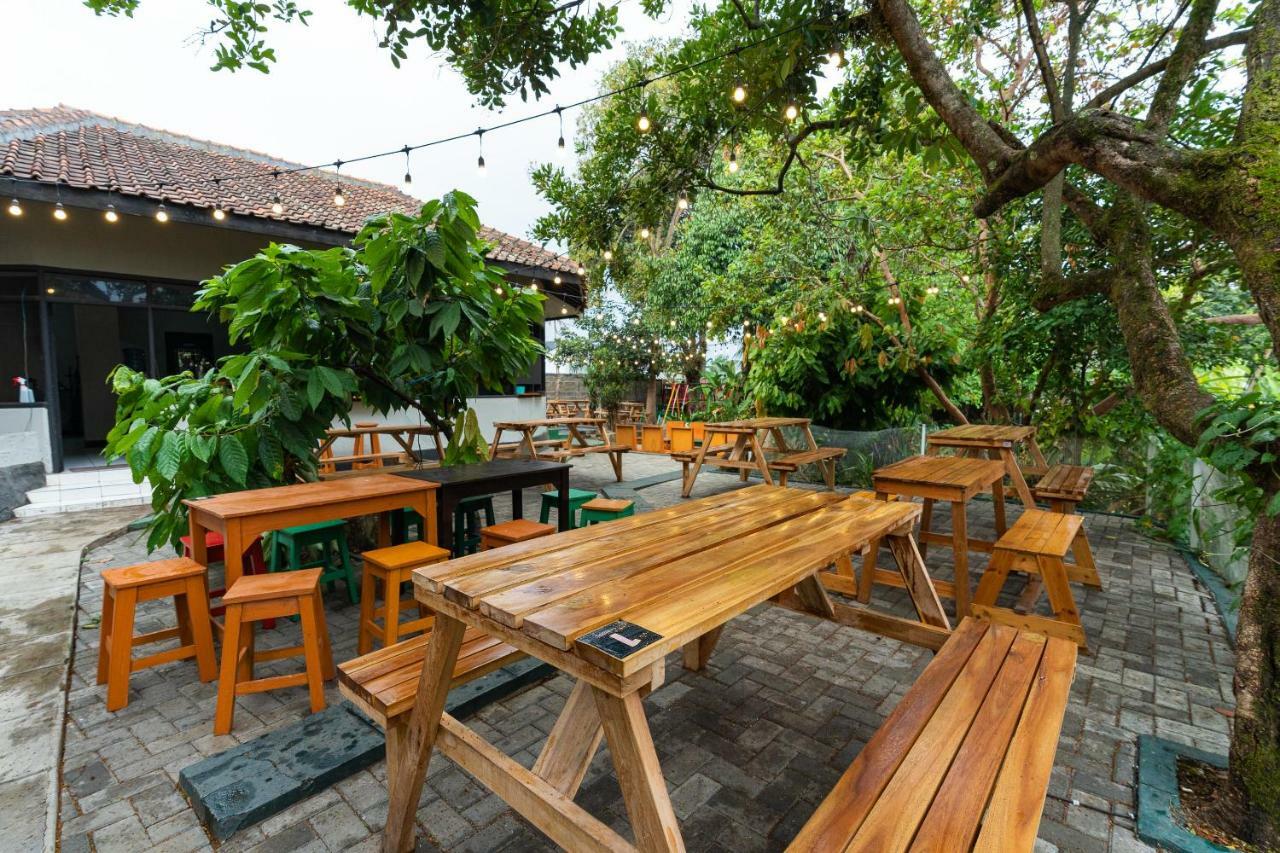 Reddoorz Hostel @ Dago 2 Bandung Exteriér fotografie