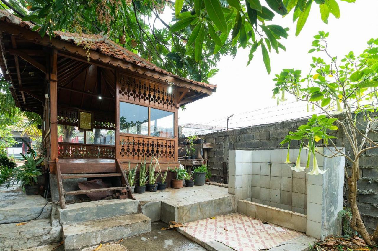 Reddoorz Hostel @ Dago 2 Bandung Exteriér fotografie