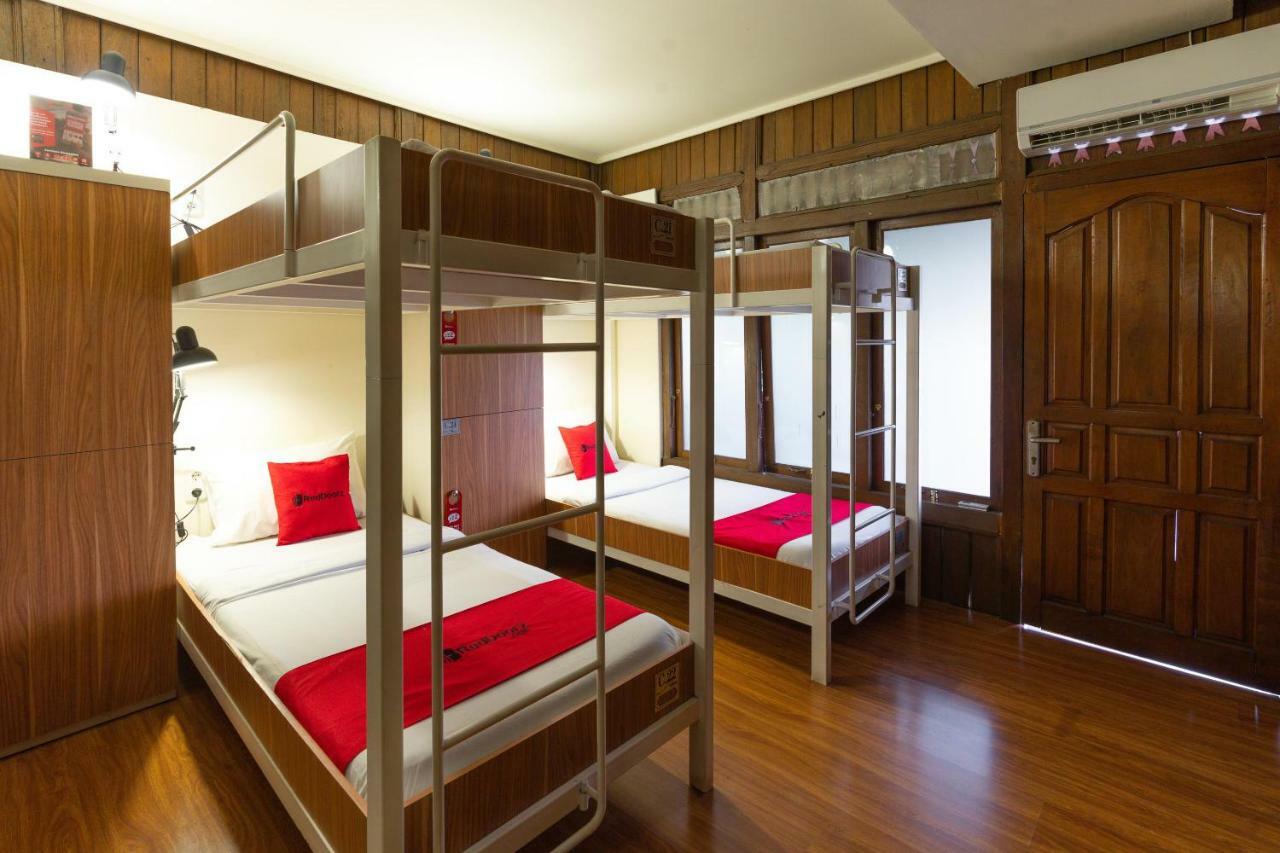 Reddoorz Hostel @ Dago 2 Bandung Exteriér fotografie